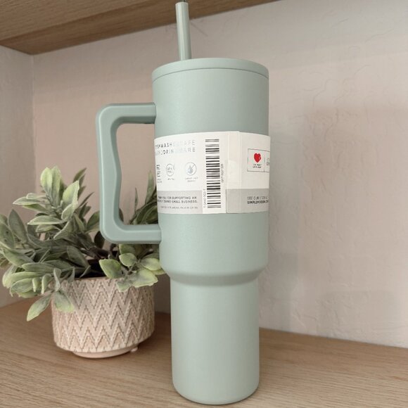 NWT Simple Modern 40oz Tumbler in Sea Glass Sage - Picture 2 of 2